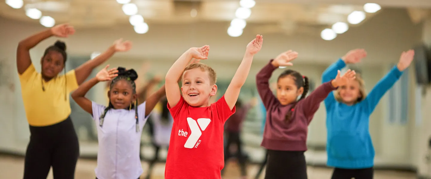 Kids dancing in a class